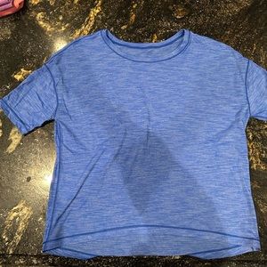 Lululemon crop tee